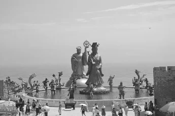 chinese-traditional-religion-the-highest-deity-and-mother-deity-of-human-beings-image-0