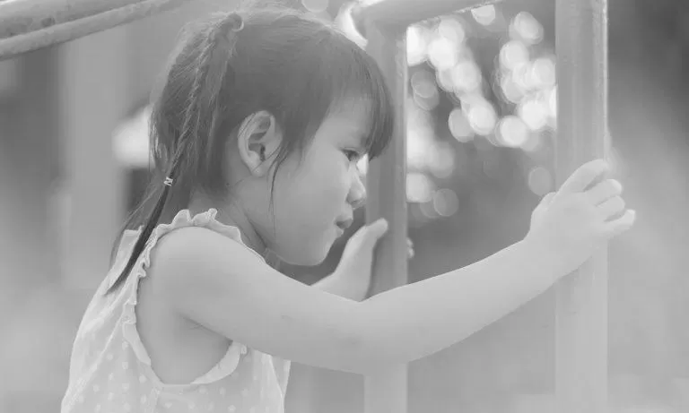 chinese-figure-with-a-bump-on-head-old-man-god-of-happiness-photo-0