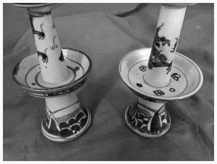 chinese-decadence-incense-burners-photo-0