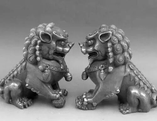 antique-chinese-bronze-lion-with-deity-and-foo-dogs-photo-0