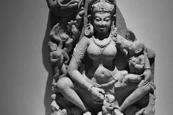 chinese-maternal-grandmother-deity-photo-0