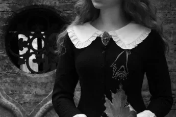 mischief-made-t-shirts-and-apparel-for-the-halloween-season-image-0