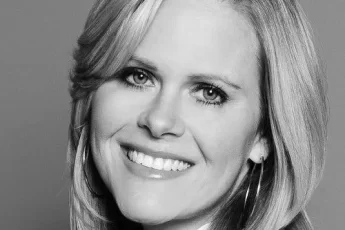 for-strange-women-by-jill-sargent-image-0