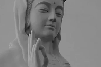 chinese-deity-of-compassion-image-0